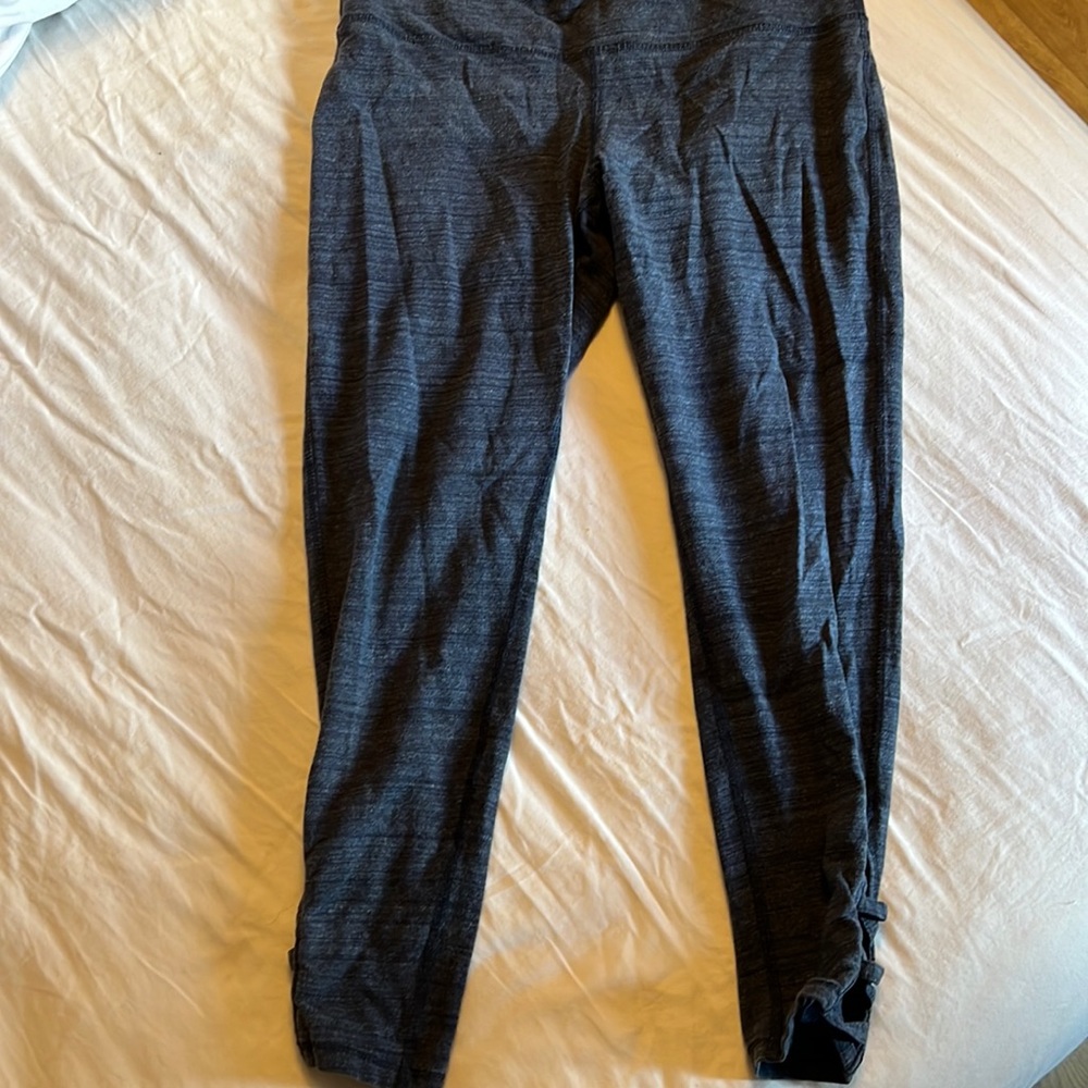 Gap Fit Performance Cotton legging blue large calf length preowned